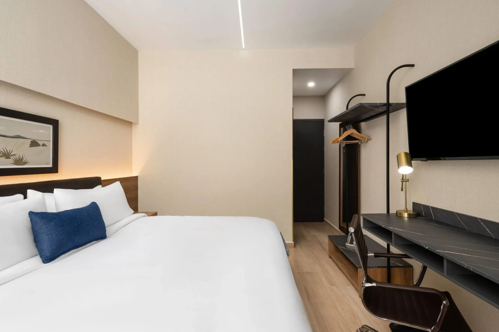 TRYP By Wyndham Ciudad Guzmán UTTSA