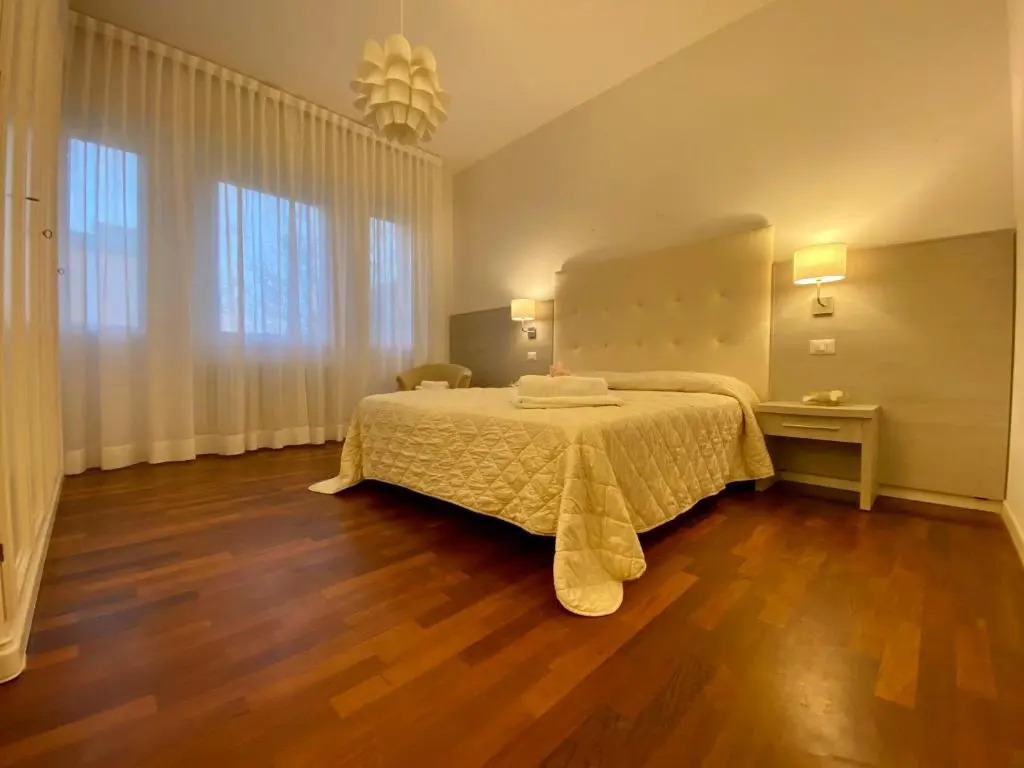 Villa Alda Suites & Rooms
