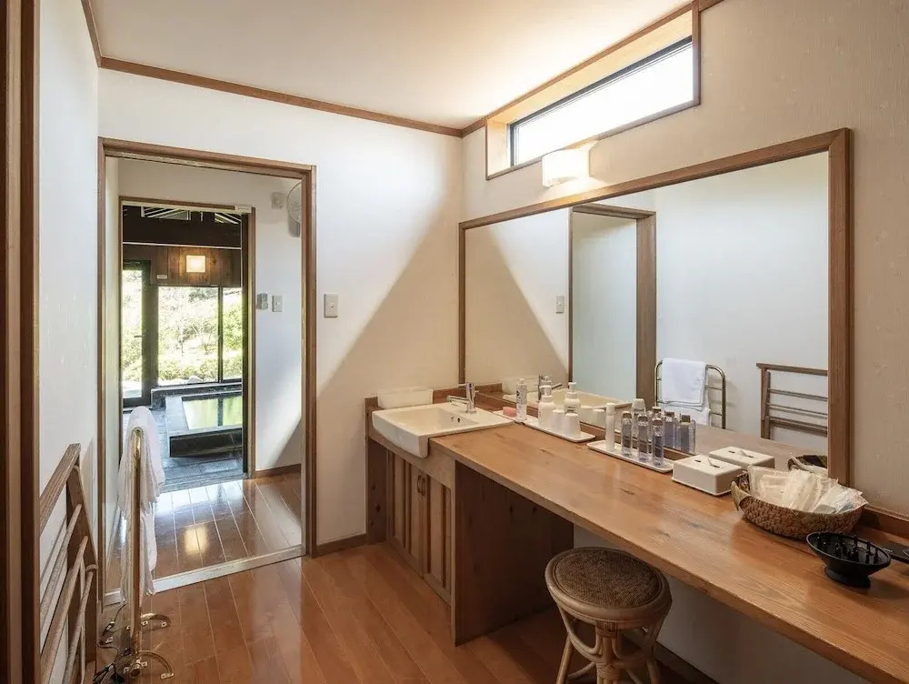 天空の湯屋 山荘 華柚