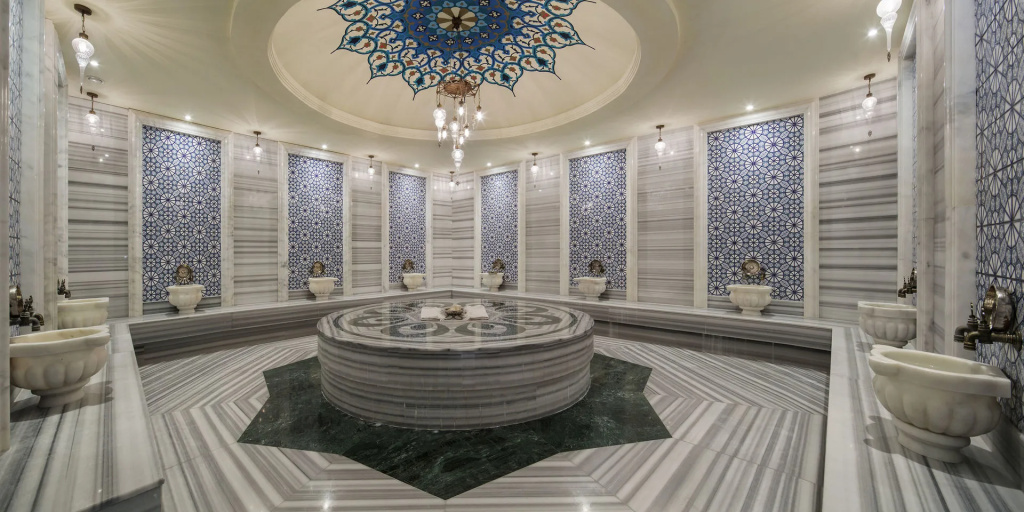 Bellis Deluxe Hotel & Heated for Winter Aqua Park