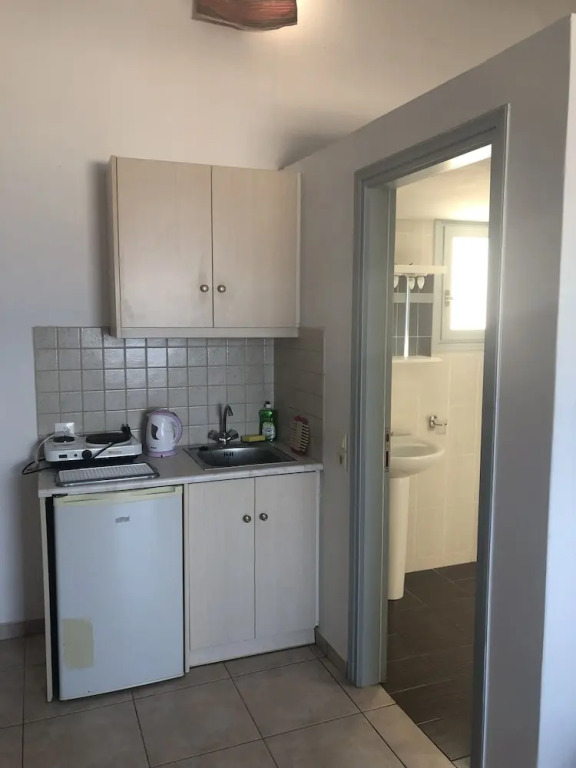 Tarelis Beach Apartments & Studios