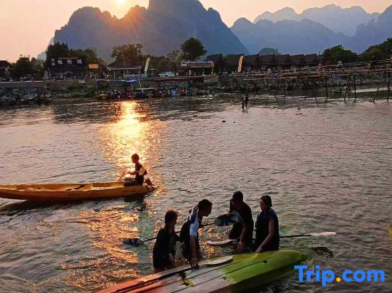 Phubarn VimarnVangvieng Resort