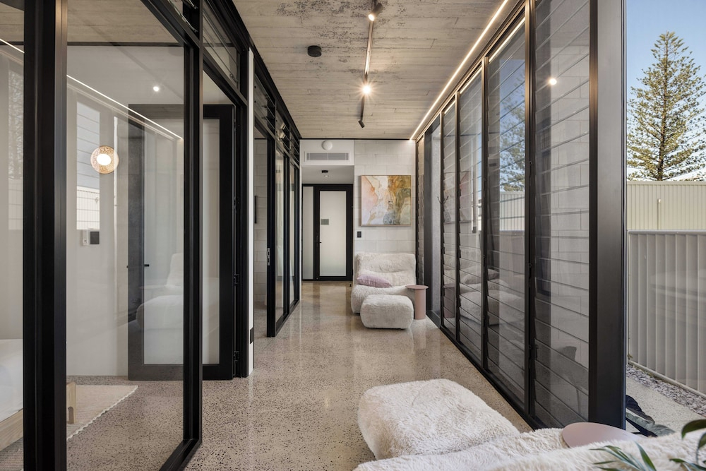 Oatland 26 Esplanade Coastal Retreat