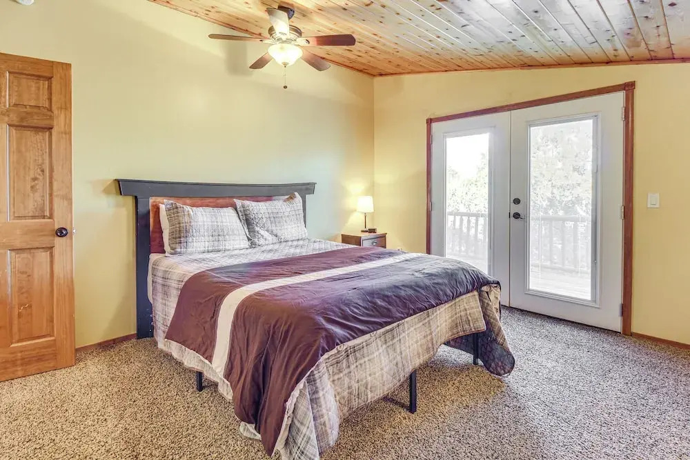 Close to Golf & Hiking: Show Low Family Cabin