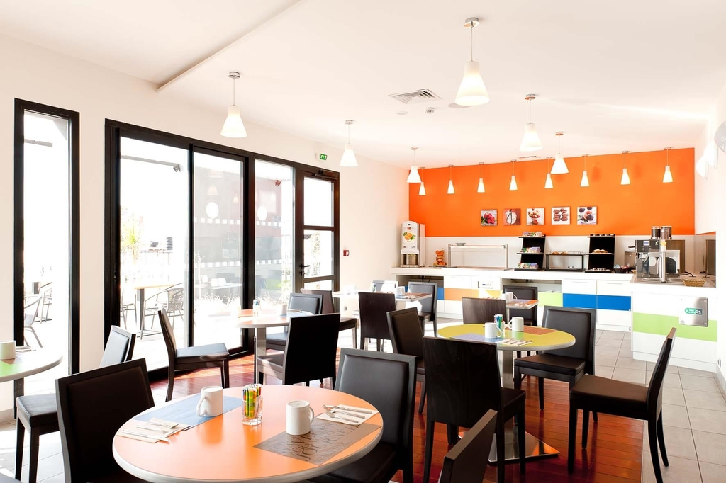 Holiday Inn - Marseille Airport by IHG