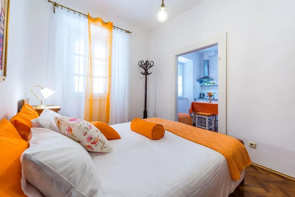 Villa Adriatica - 4 bedroom vacation house
