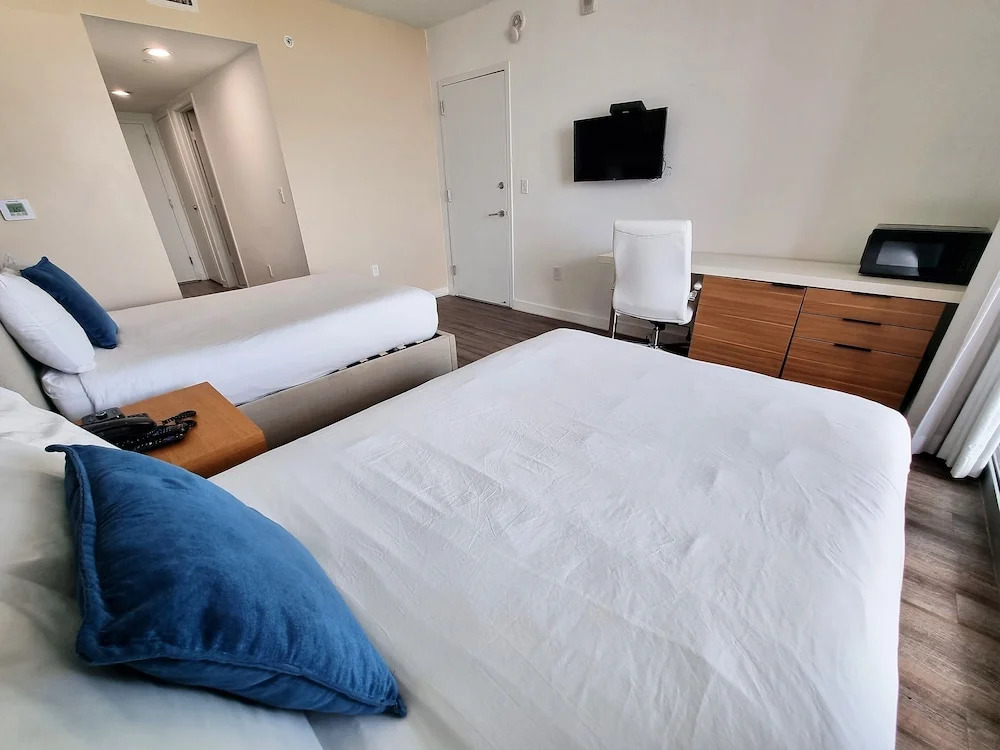 BW Luxury Suites