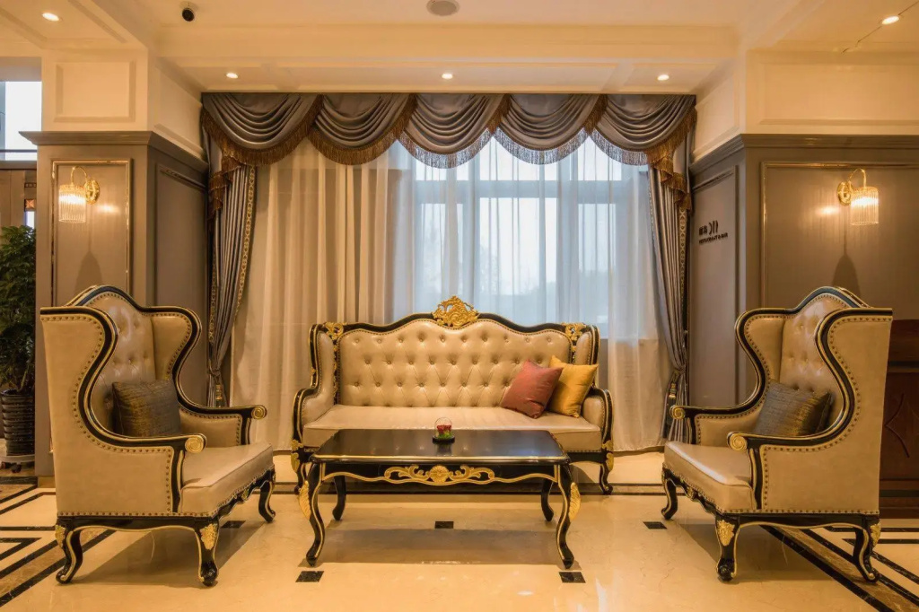 Hotel Belleaire	