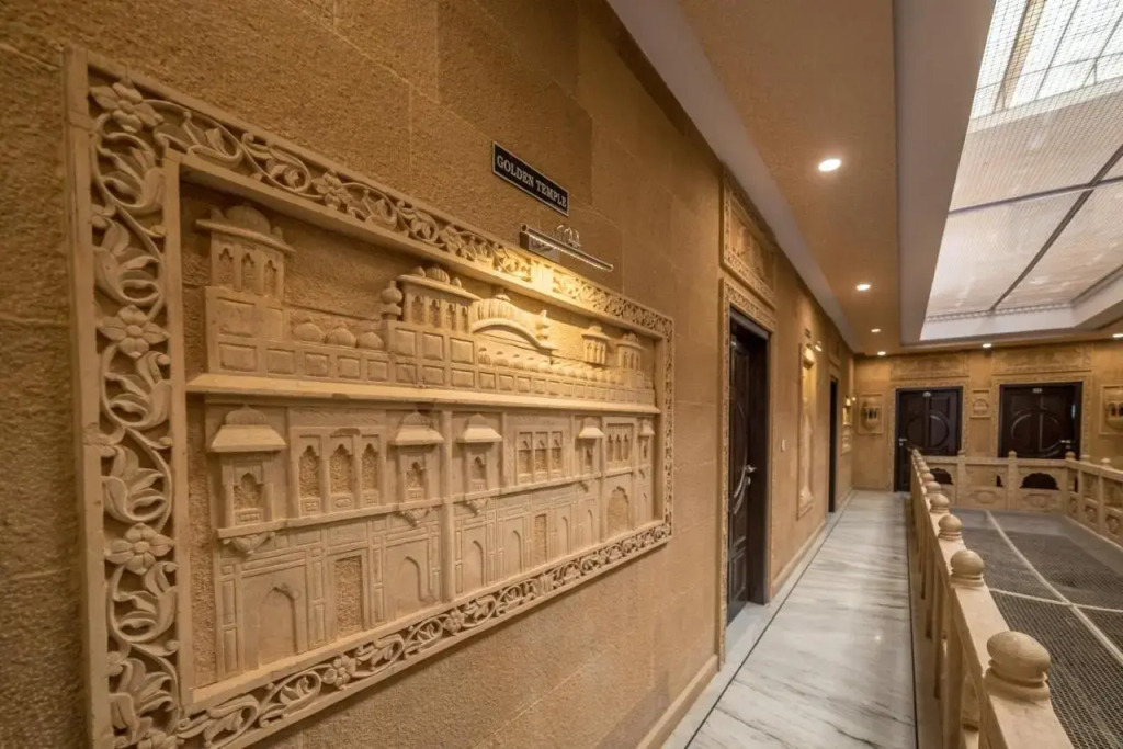 Hotel Sky Plaza - Best ever view of Jaisalmer Fort