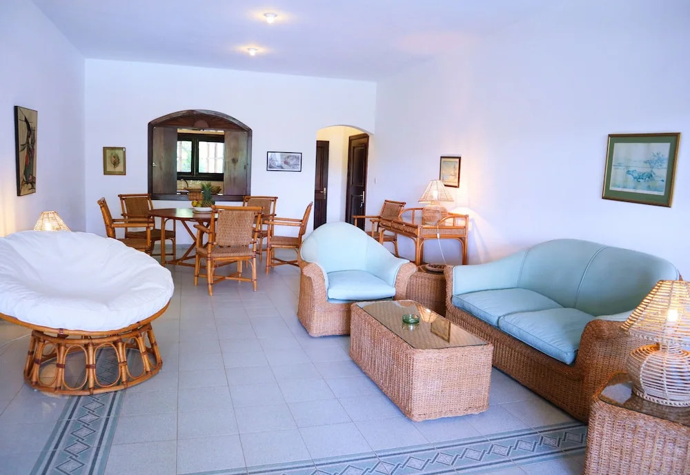 Woburn Residence Club