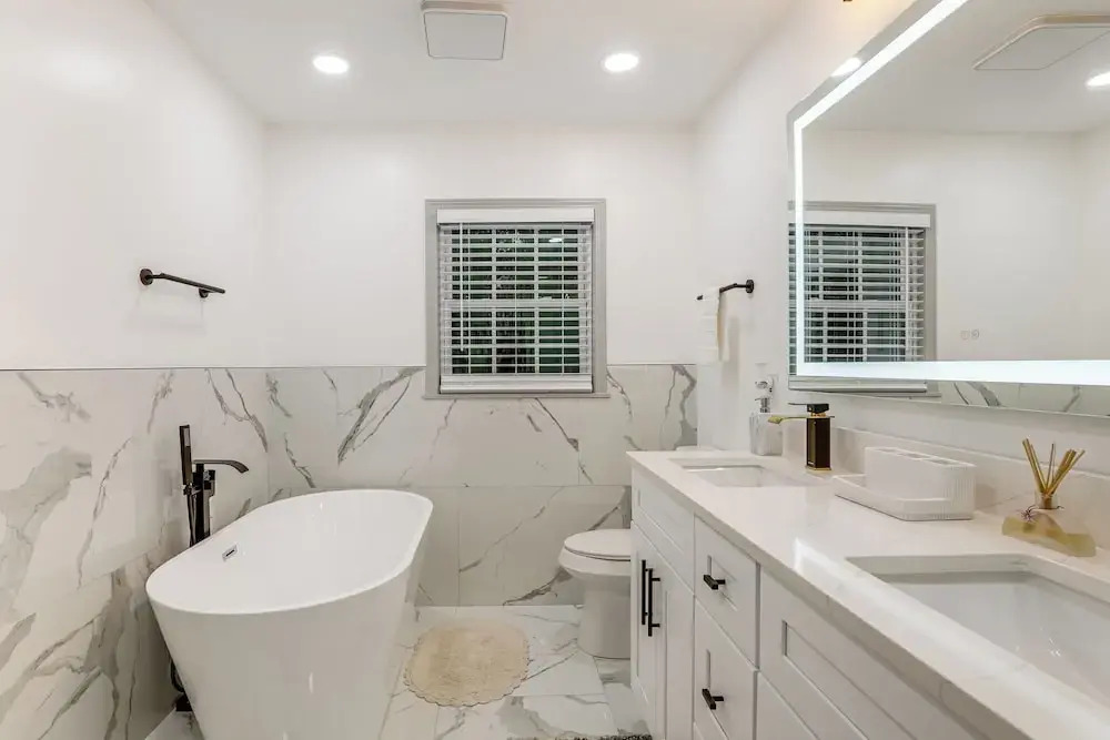 2 Mi to Truist Park: Marietta Home w/ Pool Table