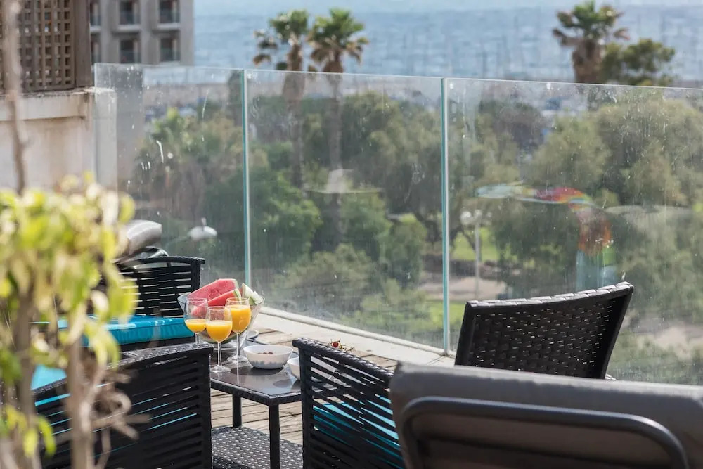 Sea N' Rent Selected Apartments