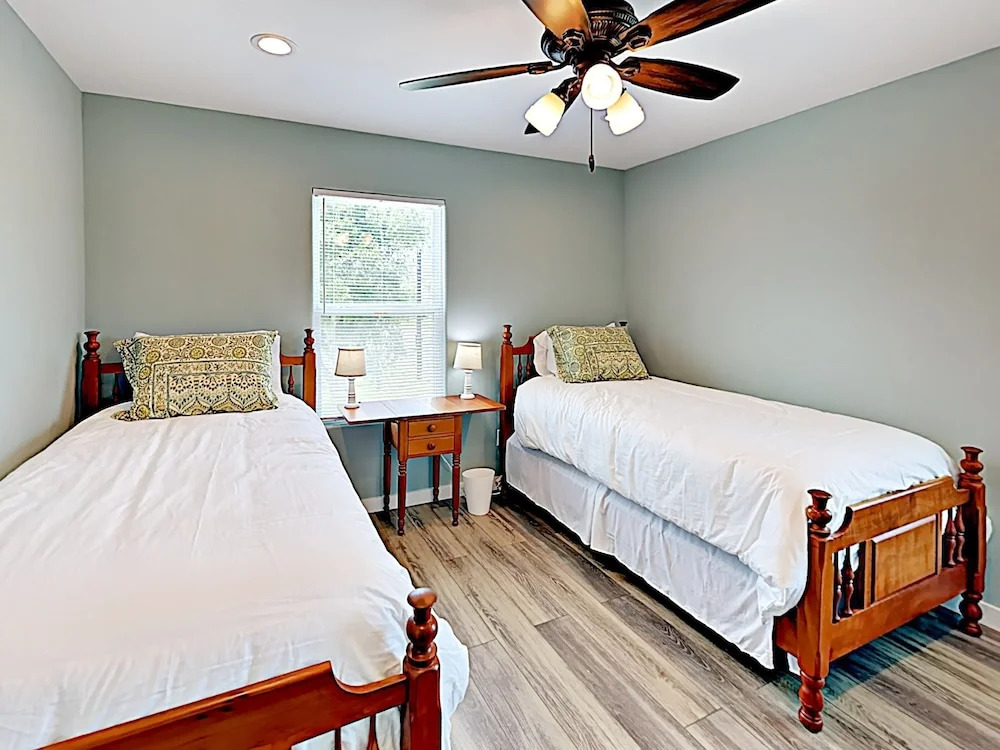 New Listing! Brand-new On The Bay W/ Deck 2 Bedroom Home