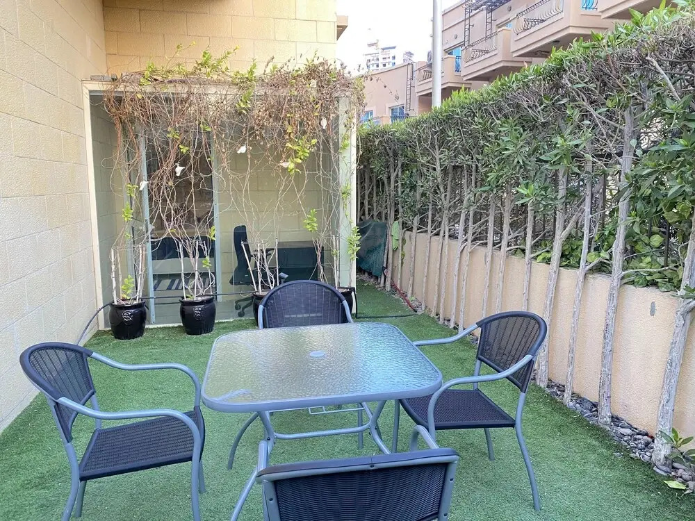 Lux BnB 2BDR Private Garden