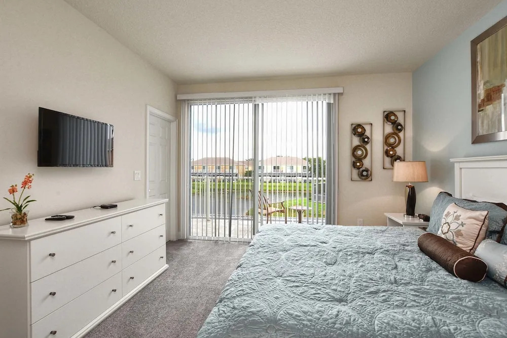 Serenity - 3 Bed Townhouse w/splashpool-5105SY