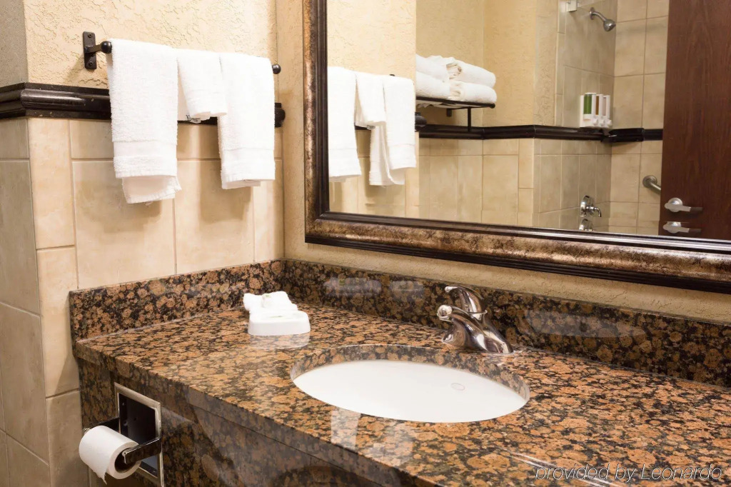 Drury Plaza Hotel Flagstaff