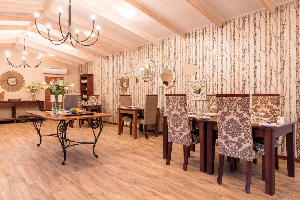 Nut Grove Boutique Hotel