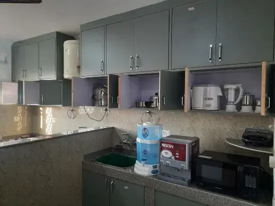 Bashaw Residency Top Rated In Srinagar Only 6 Kms from Srinagar International Airport And Only 5 Kms From Srinagar Railway Station