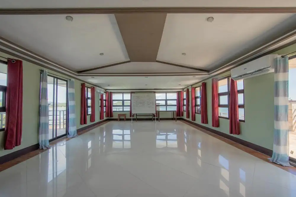 Rawis Resort Hotel