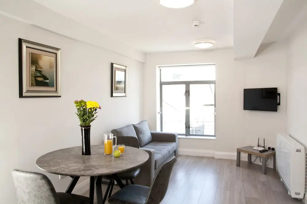 Kinsale Suites