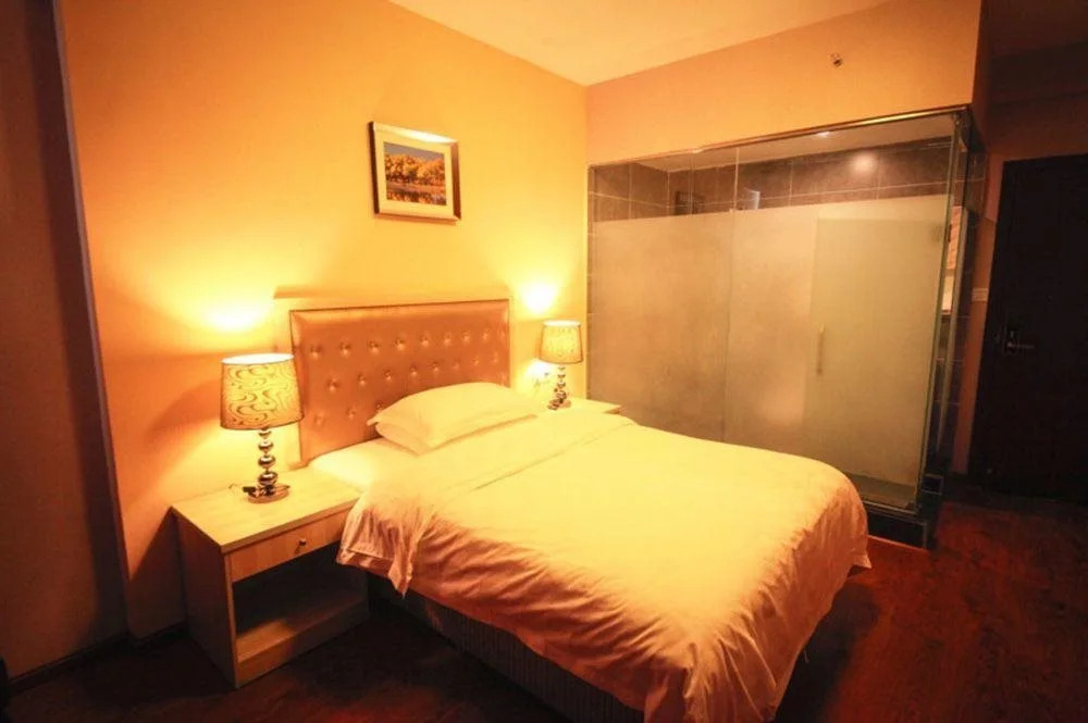 Chengdu Pinyi Minsheng Holiday Hotel