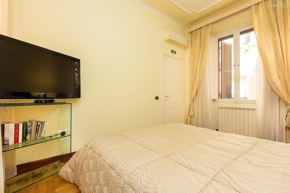 EasyTopStay - Villa Borghese Large Apartment
