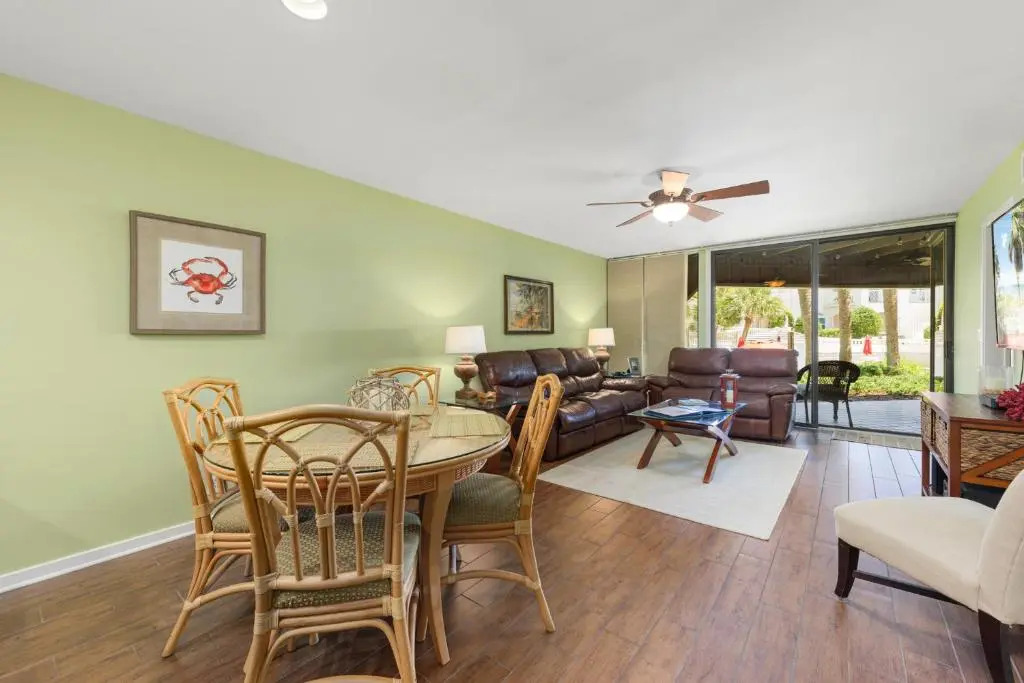 Hibiscus 101-D by Distinctive Beach Rentals