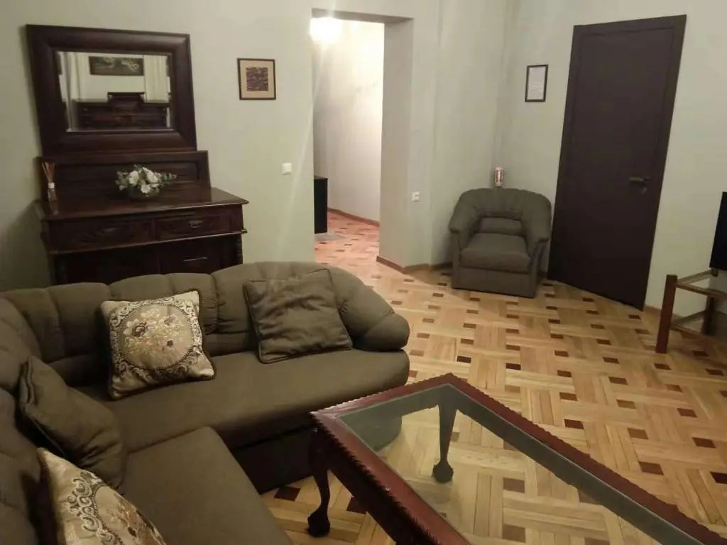 Merab Kostava Street 44