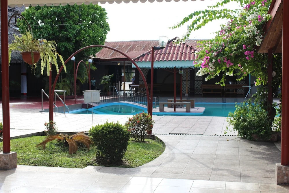 Hotel Sombrero de Paja - TRAVELINE