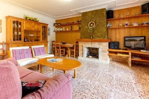 Chalet Joan i Nuria By homevillas360