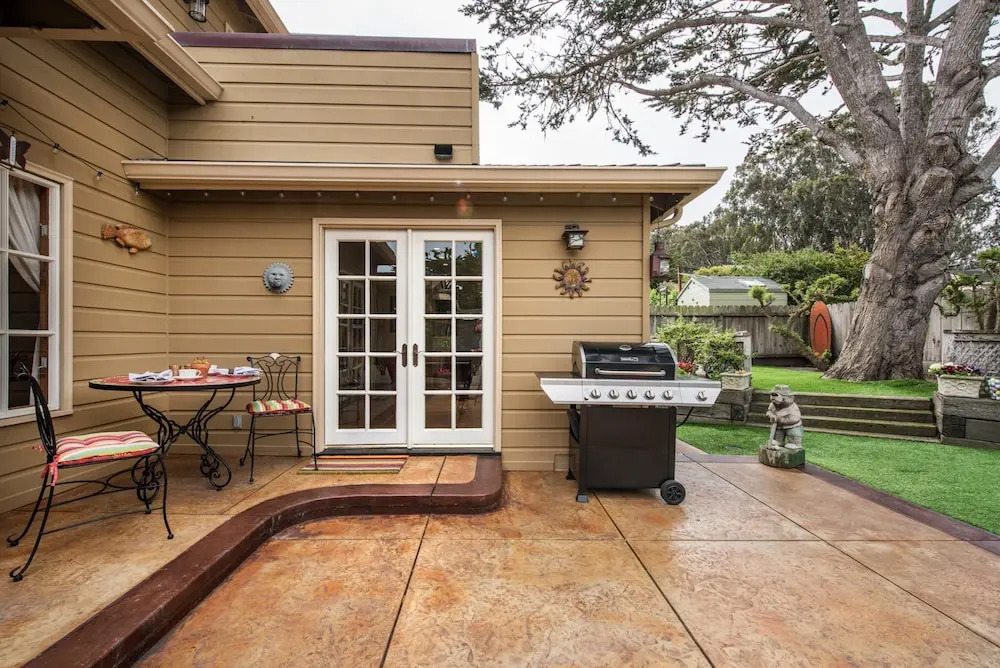 3718 Ocean Crest