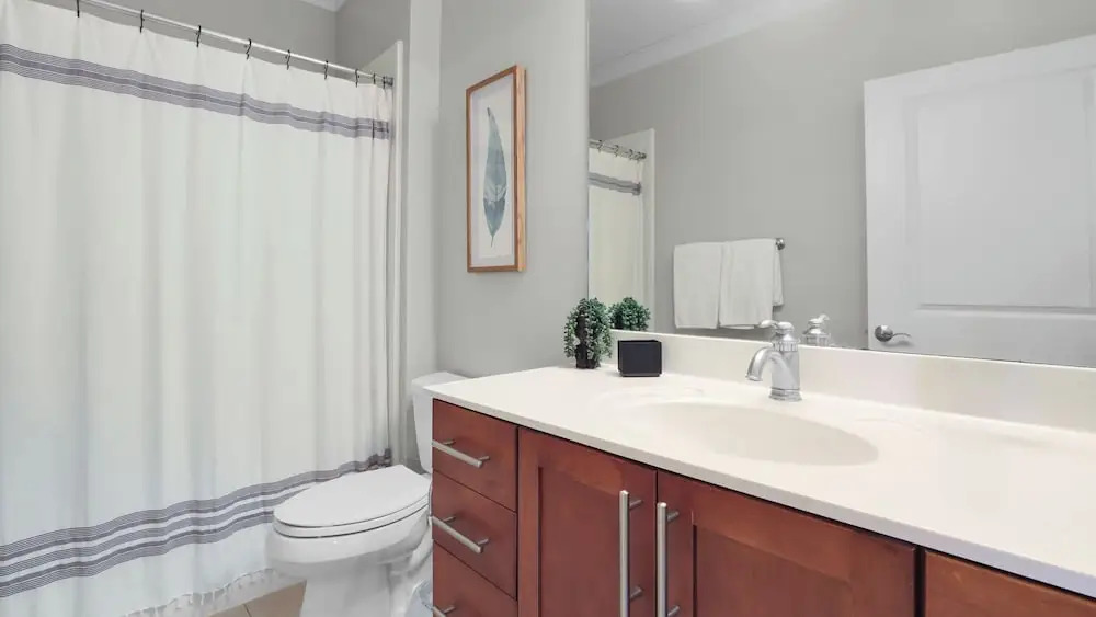 5 Units w/ Free Parking Walkable Historic District The Juliette by Avantstay