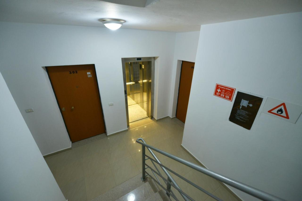 ApartHotel Miramare Sarande