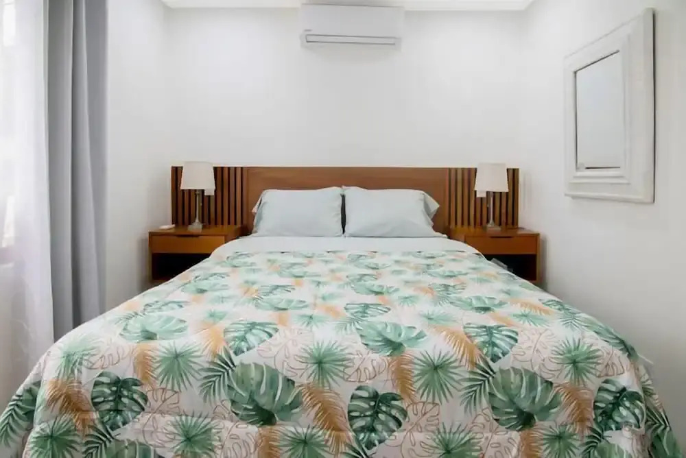 Minimalist Condo with a Beautiful New Design, Enclosed Patio, and Shared Community Pool