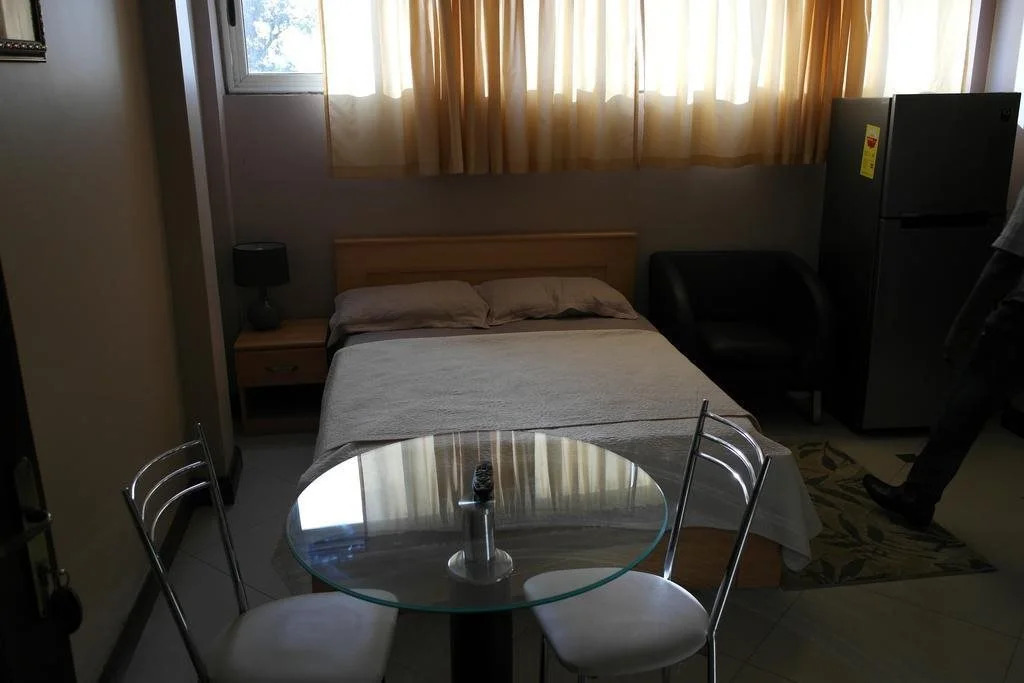 Ridge Over Suite