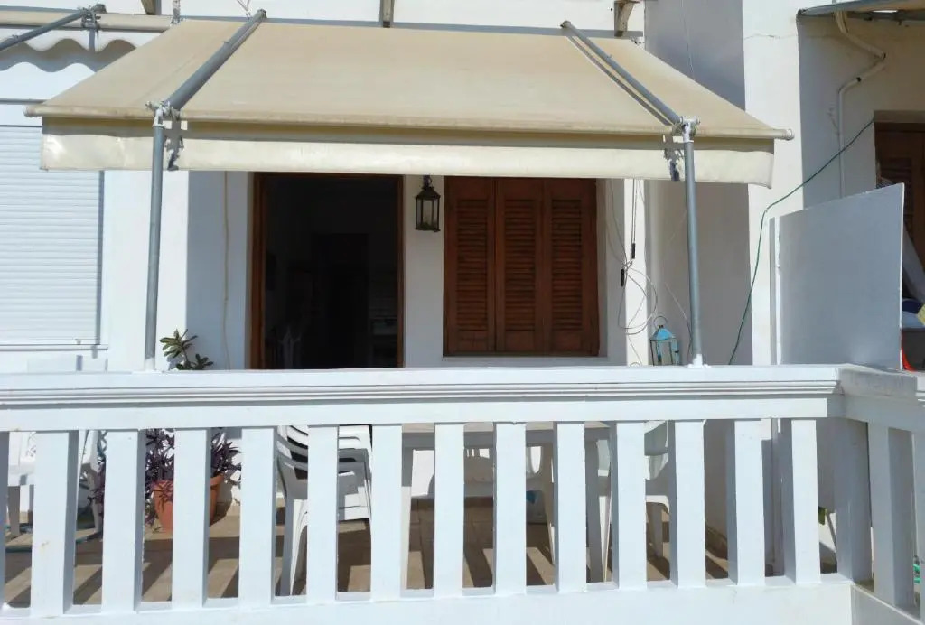 Apartment 45m2 with 2 balconies near the beach