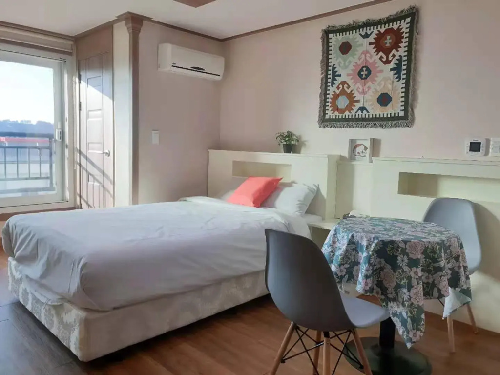 HY Choi Hostel