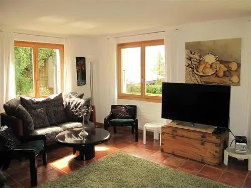 Apartment Grüenbüelti by Interhome
