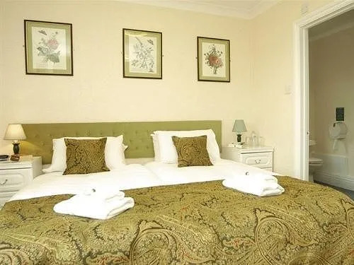 Fairway Lodge