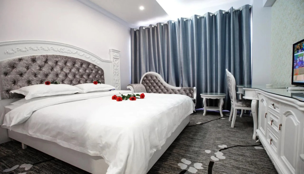 Civil Aviation Hotel