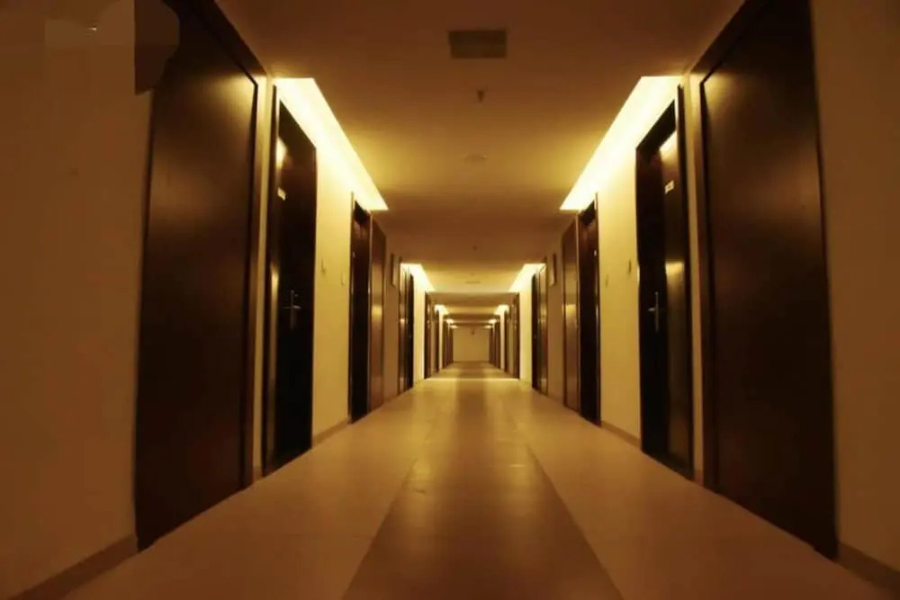 Om Resorts