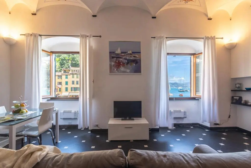 Pearl by PortofinoHomes