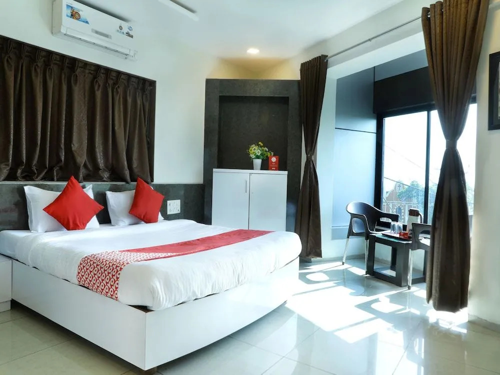 Hotel Anupama Mudras