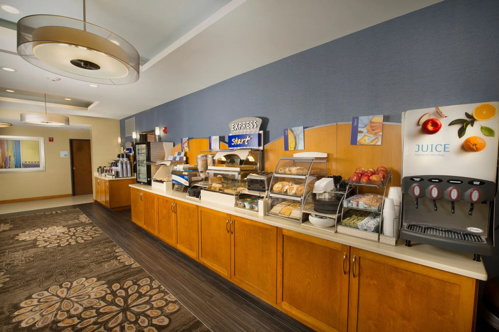 Holiday Inn Express & Suites Columbia - East Elkridge, Jessup an IHG Hotel