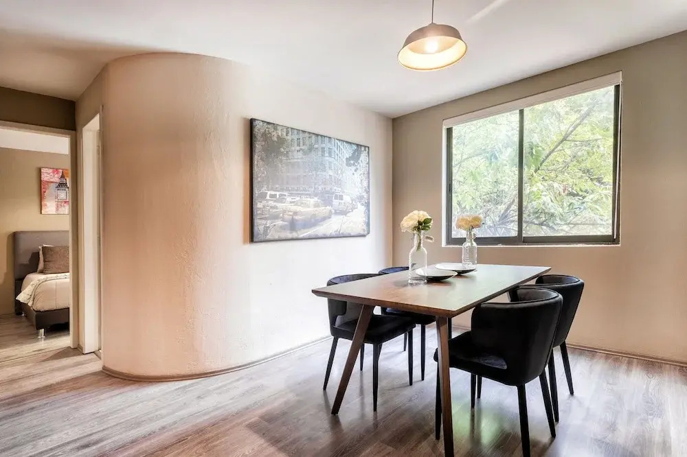 Bright & Stylish in Roma Condesa , Sleeps 7