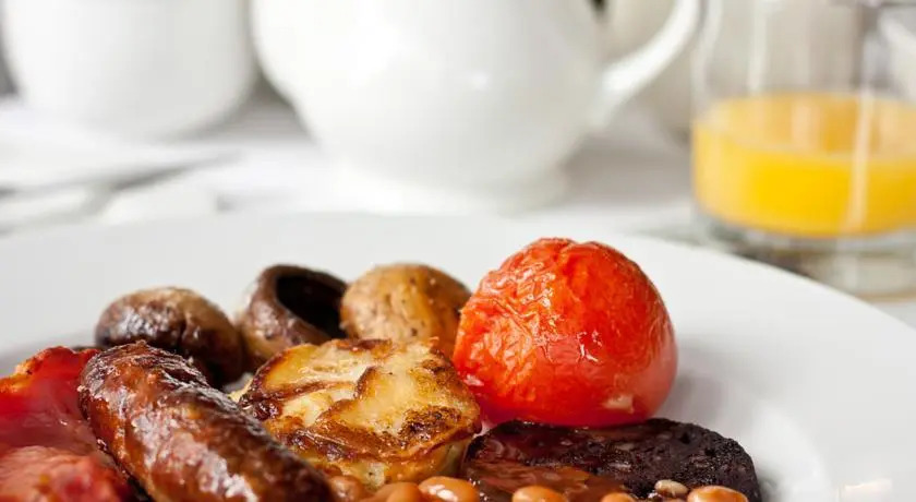 The Howbeck & The Retreat 5min to Lake, Restaurants & to the free Hydro Wellness Club