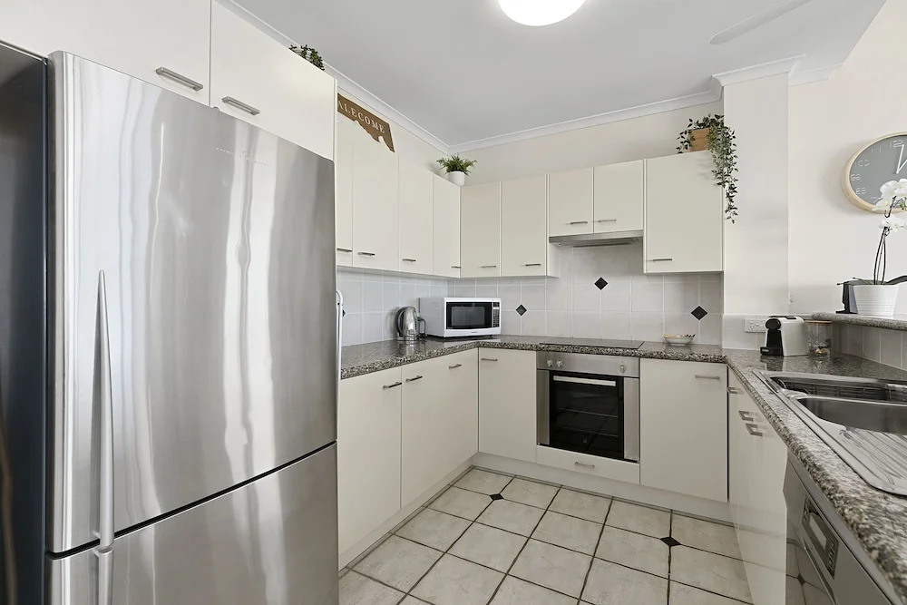 Sunshine Beach Penthouse with Beach Views - Unit 9/21 Park Crescent, Sunshine Beach