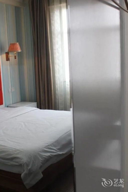 Xinxiang 988 Hotel (No. 2 Middle School and Second Hospital Branch)