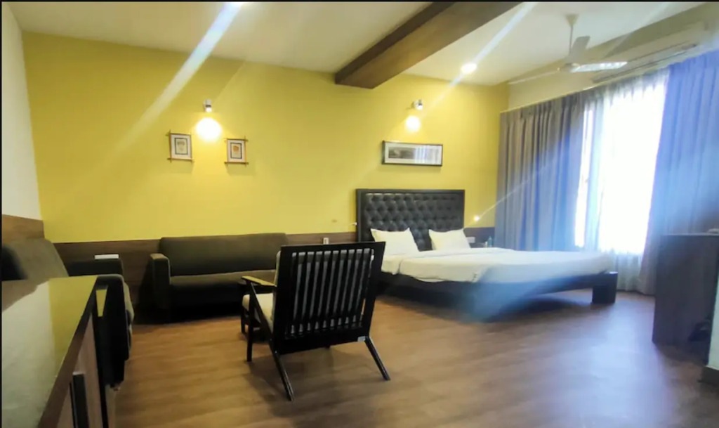 Treebo Premium Baramasi By Jai Club Prime