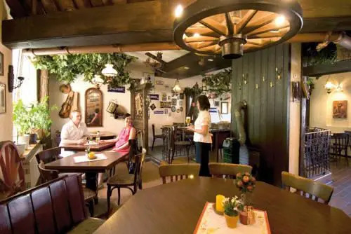 Gasthaus & Pension St.Peter
